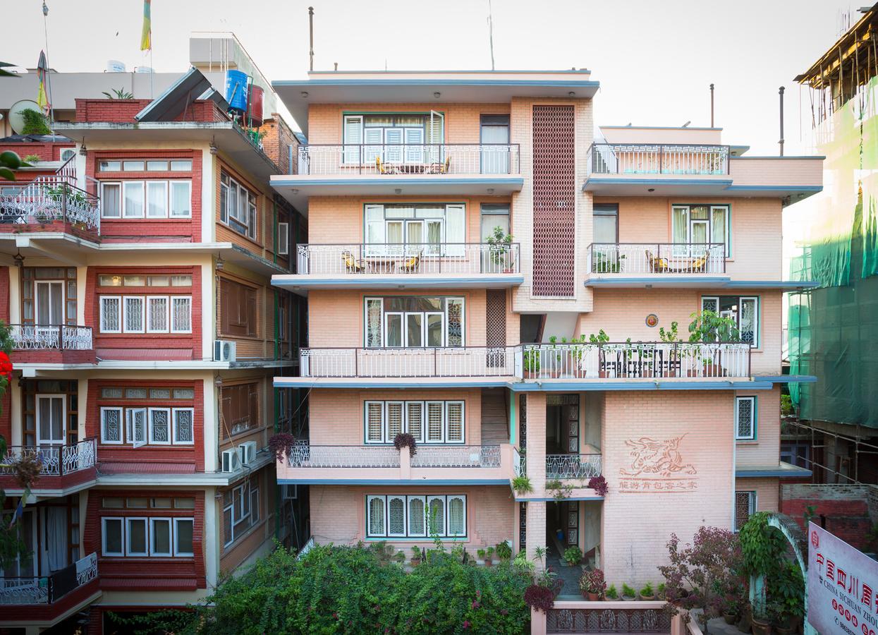 Kathmandu Nomad Hotel Exterior foto